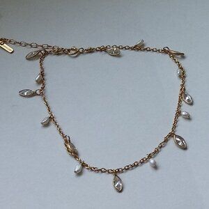 Chan Luu Dainty Pearl & Gold Teardrop Charms Gold Plated Chain Anklet